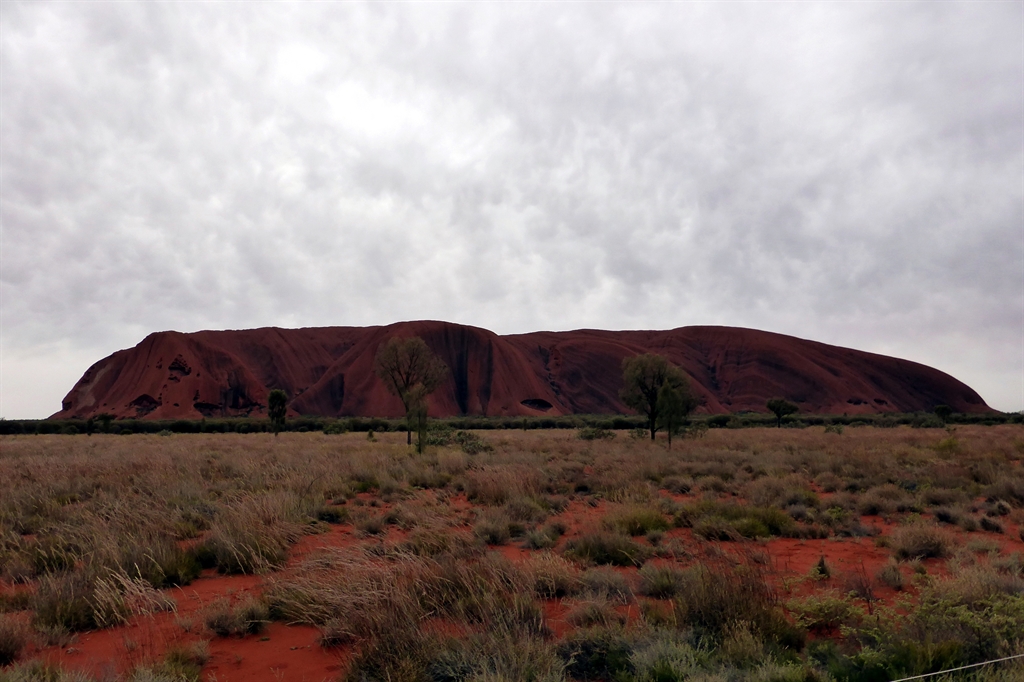 Uluru on a couldy day