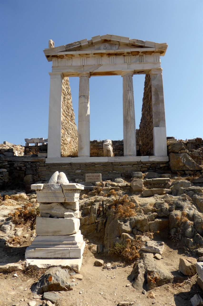 Delos temple of Isis