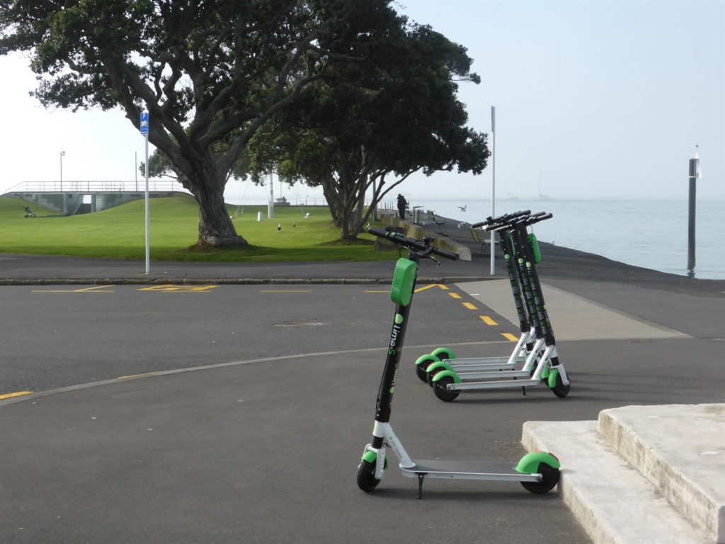Lime scooters in Devonport