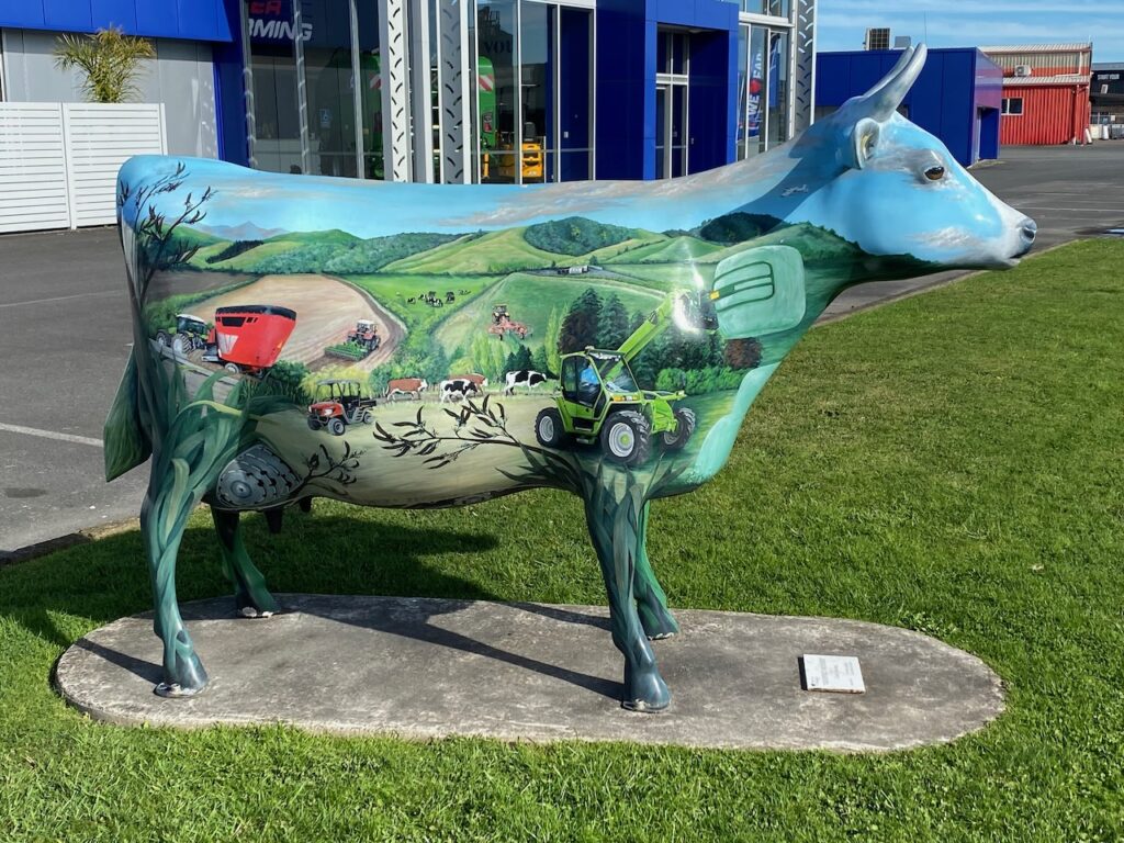 Street Art in Morrinsville on life size cows